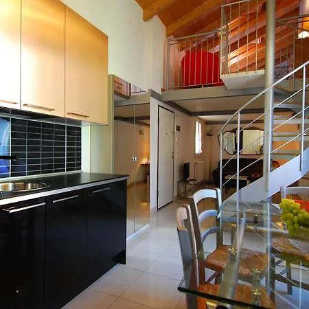 Lägenhet Getthekey Boldrini Lofts