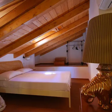 Апартаменты Getthekey Boldrini Lofts