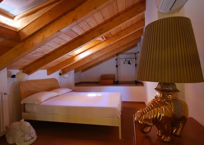 Апартаменты Getthekey Boldrini Lofts