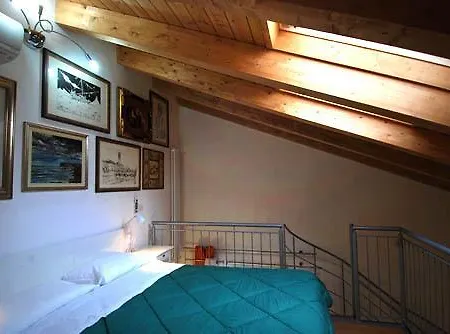 Getthekey Boldrini Lofts