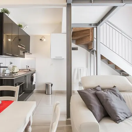 아파트 Getthekey Boldrini Lofts 볼로냐